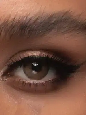 Alternative view of لنز رنگی سبز عسلی رینبو سول هازل تن 3