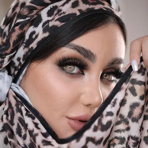 خرید لنز رنگی عسلی ترسا هندمید براون