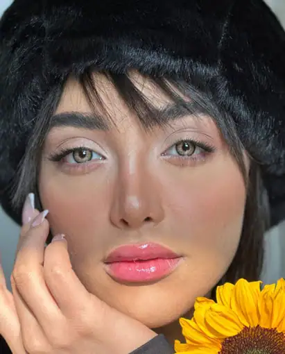خرید لنز رنگی عسلی سلنا یوتا