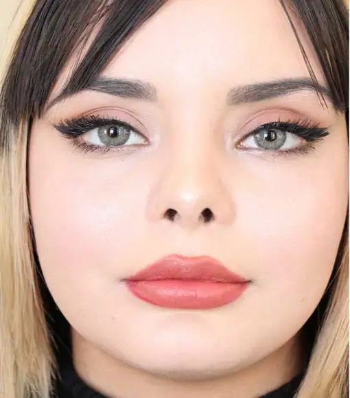 خرید لنز رنگی طوسی سبز ایفوریا گری