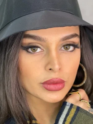 لنز رنگی مینی آوا سبز دور محو