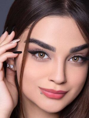 لنز رنگی ایفوریا لاریسا عسلی دوردار
