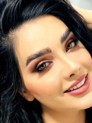 لنز رنگی سلنا آتنا عسلی با دور خفیف زیتونی