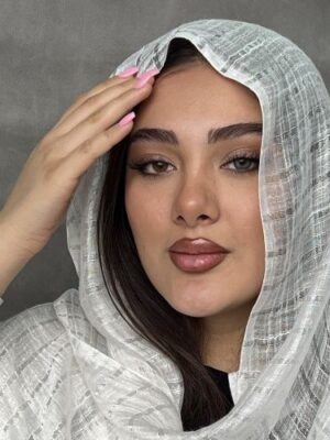 لنز رنگی طوسی خاکستری پنج بعدی آئورا گری آماندا - Image 2
