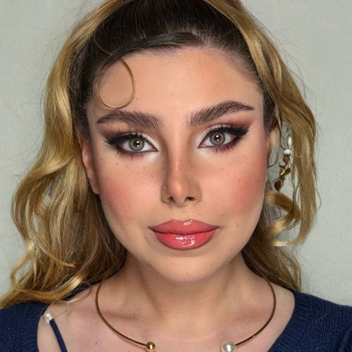 لنز چشم رنگی طوسی سبز متوسط آماندا آلموند رادیانت