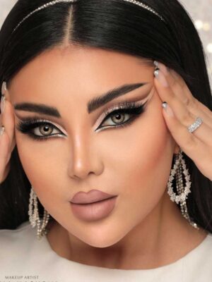 لنز رنگی سلنا یوتا عسلی با رگه های نقره ای خفیف دوردار سالیانه