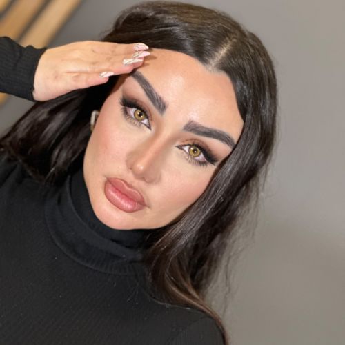 لنز چشم رنگی عسلی طلایی سلنا بلونا