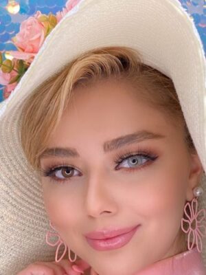 لنز چشم رنگی طوسی یخی دور دار لایت گری سلنا