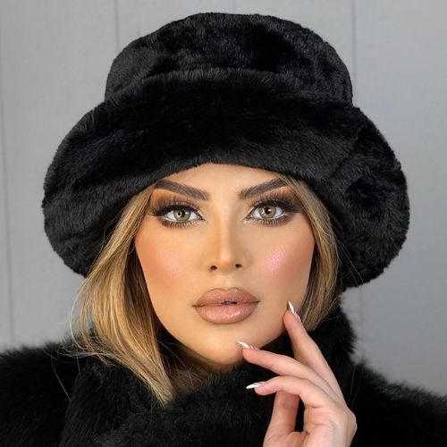 لنز سبز عسلی دور مشکی گرین هانی سلنا