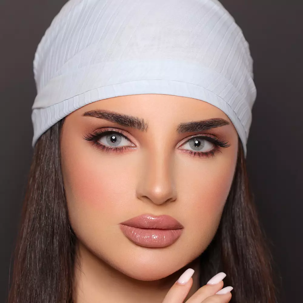 لنز لومینس گری طوسی با ته مایه آبی روشن بدون دور - Image 11