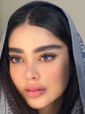 لنز رنگی سبز خاکی بافت پنج بعدی آلیس گرین رز