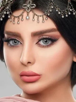 لنز رنگی سنوریتا شارک گری طوسی مرکز عسلی دوردار سالانه