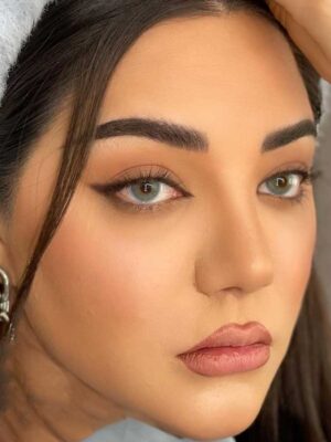 لنز رنگی یونیک سبز آبی دورمحو دیانلا