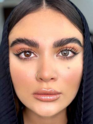 لنز رنگی یونیک طوسی دور دار مون