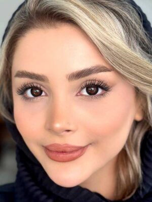 لنز مشکی یونیک نچرال بلک
