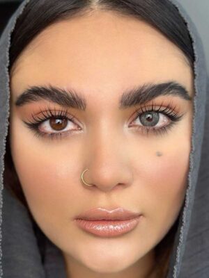 لنز رنگی یونیک طوسی تیره دور دار نیاگارا