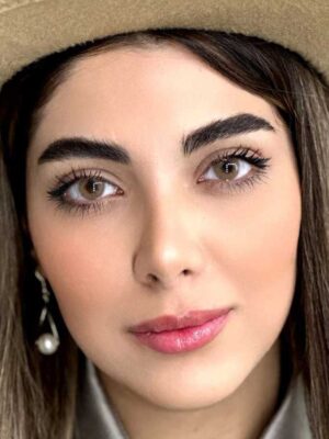 لنز رنگی یونیک عسلی خاکی دورمحو پارودیا