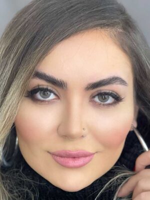 لنز رنگی یونیک طوسی سبز دوردار والرین