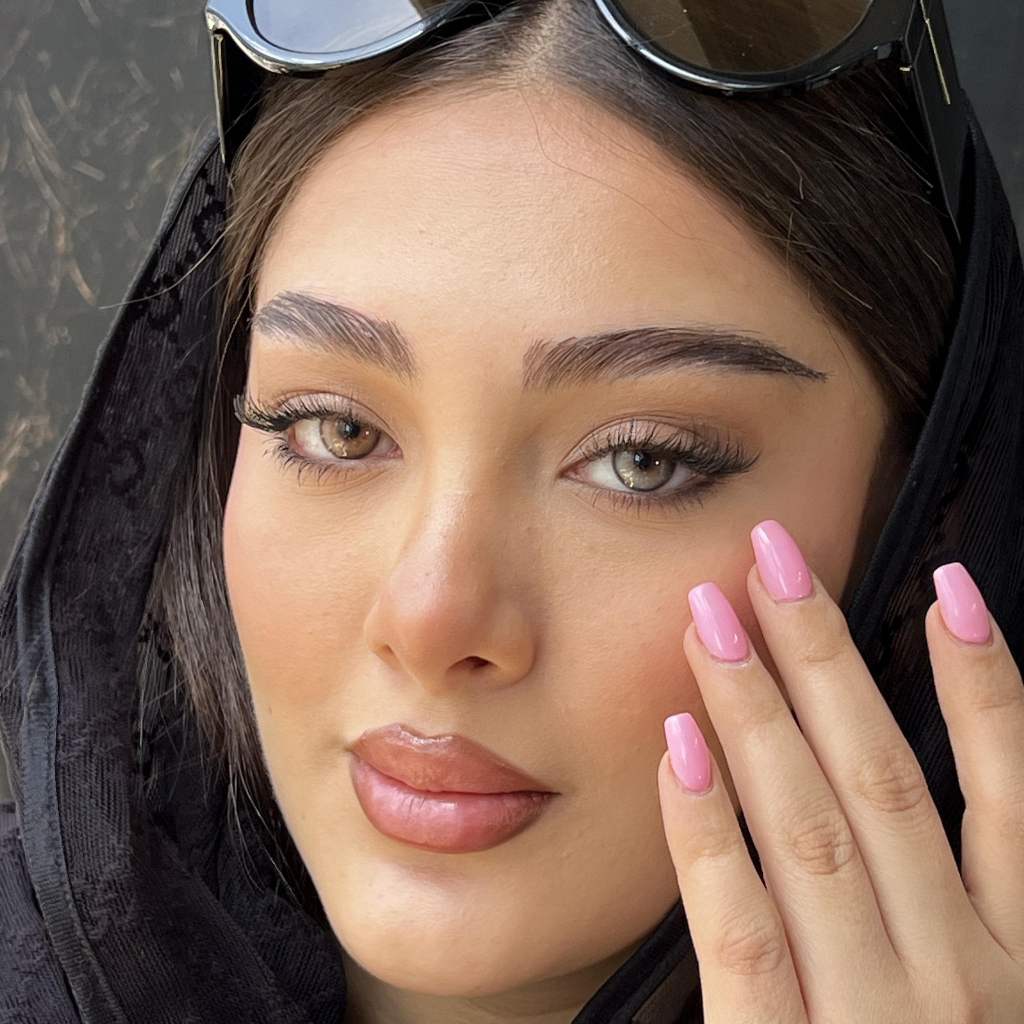 لنز رنگی استورمی جورجیا آماندا