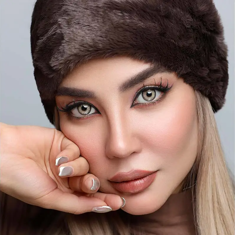 لنز آماندا لس آنجلس گلد عسلی طلایی دور دار