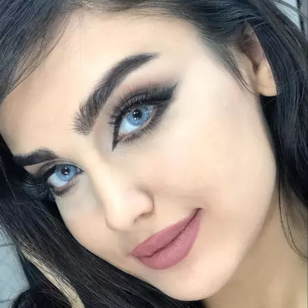 لنز آماندا پاستل بلو آبی روشن بدون دور - Image 6