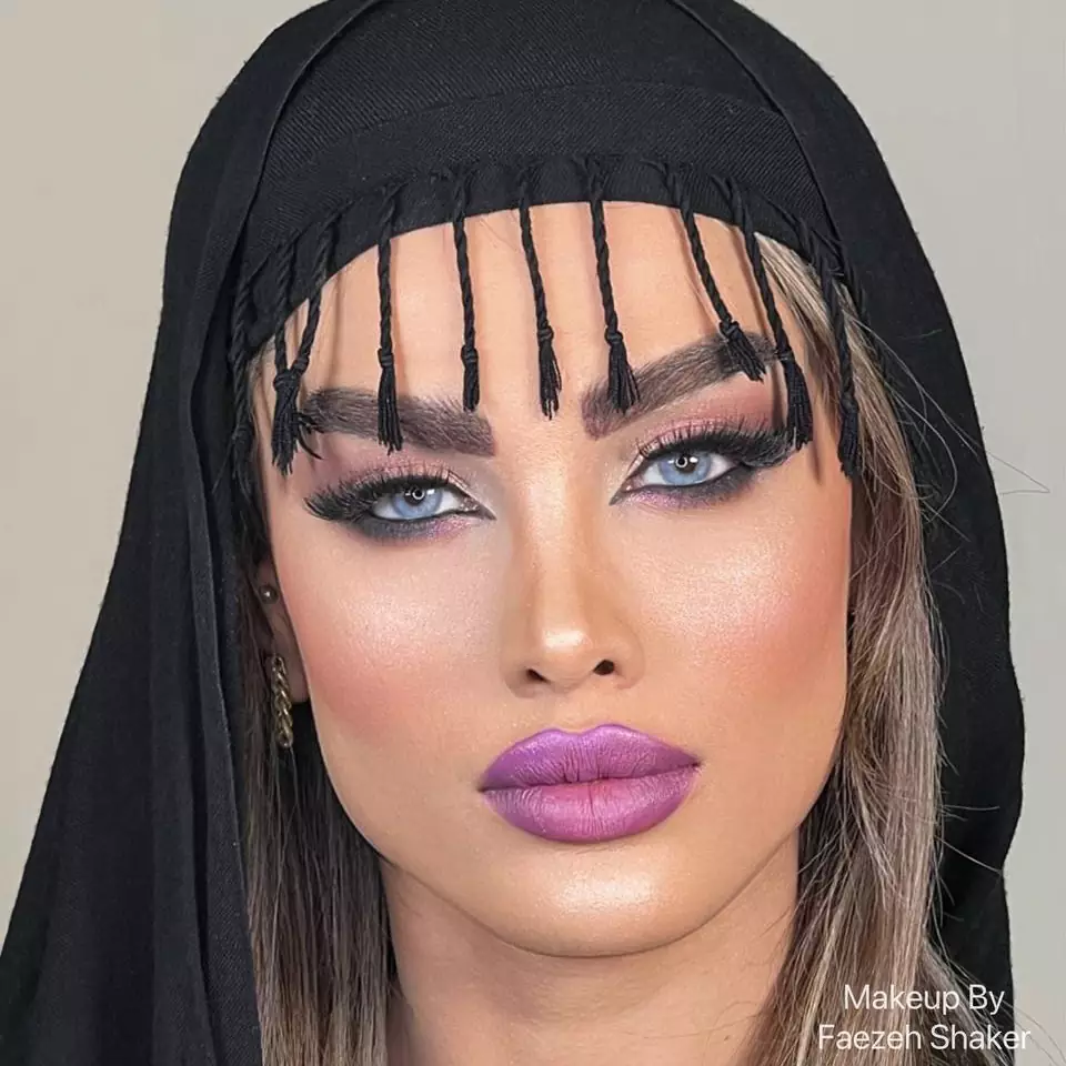 لنز آماندا پاستل بلو آبی روشن بدون دور - Image 3