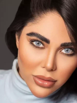 لنز آماندا پاستل بلو آبی روشن بدون دور - Image 4