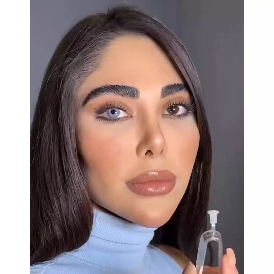 لنز آماندا پاستل بلو آبی روشن بدون دور - Image 2