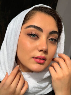 لنز رنگی پنج بعدی سبز آبی عسلی سایه روشن آرکتیک بلو آماندا