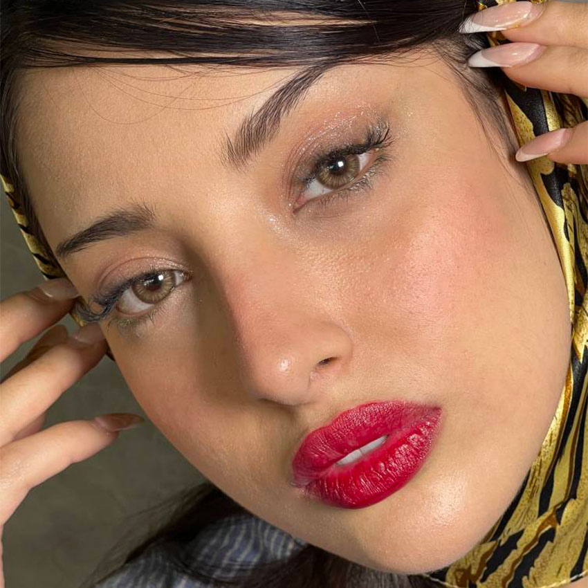 لنز رنگی قهوه ای دور محو کارولینا موکا شاین آماندا