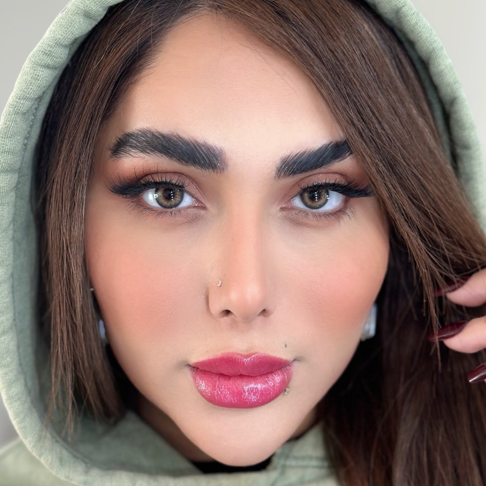 لنز آیس کالر چارمینگ گرین سبز عسلی
