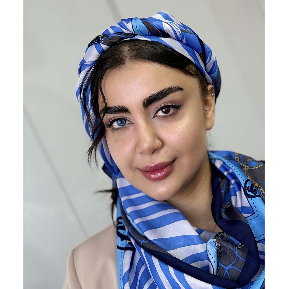 لنز آبی نیوی بلو آماندا کد 541