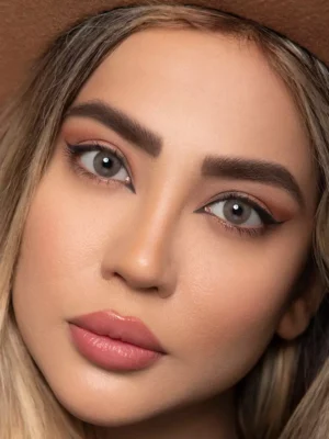 لنز اپتی کالر روبی بلو آبی بدون دور - Image 5