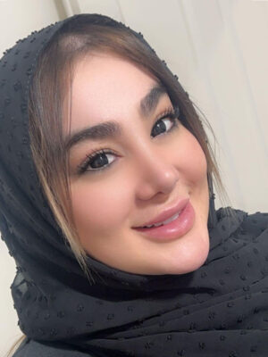 لنز مشکی عروسکی پیچ بلک آماندا