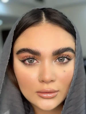لنز یونیک نیاگارا