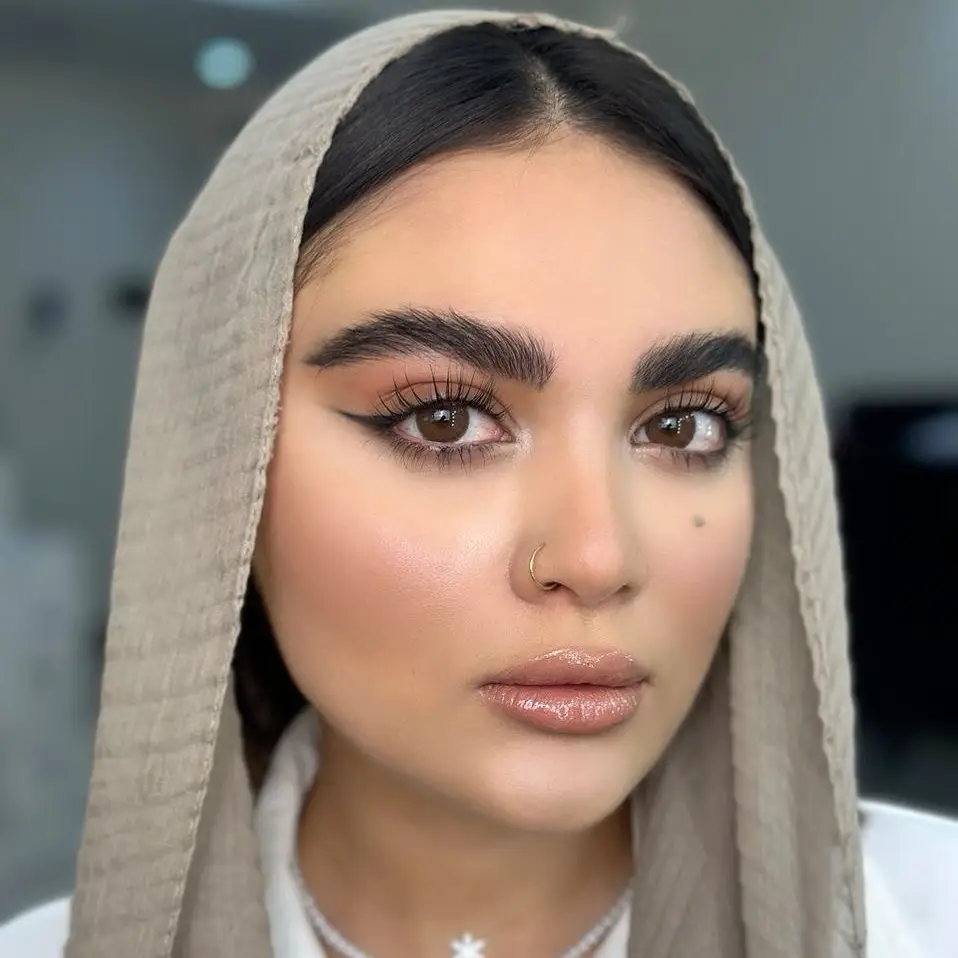 لنز یونیک نچرال هیزل قهوه ای دور دار