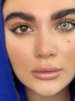 لنز یونیک باربی بلو سبز آبی مرکز عسلی دور دار - Image 2