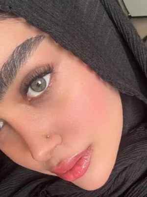 لنز سلنا کلوپاترا گری سبز رگه طوسی دوردار