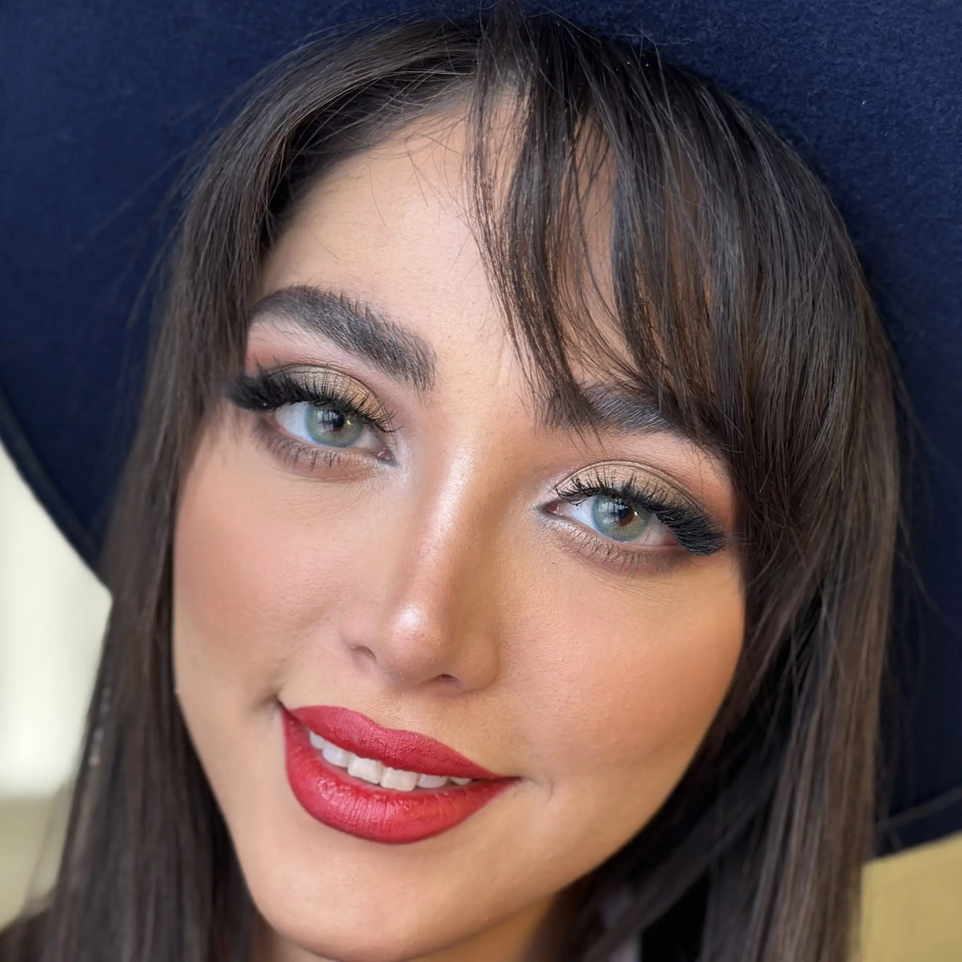 لنز یونیک دیانلا سبز آبی بدون دور