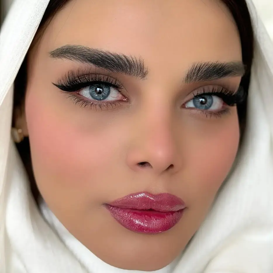 لنز یونیک ایندیگو آبی دور محو - Image 3