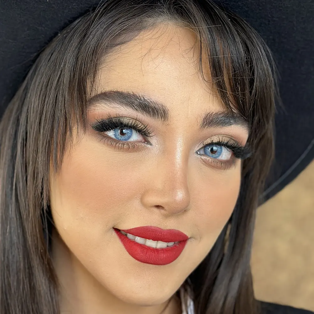 لنز یونیک لوتوس آبی بدون دور