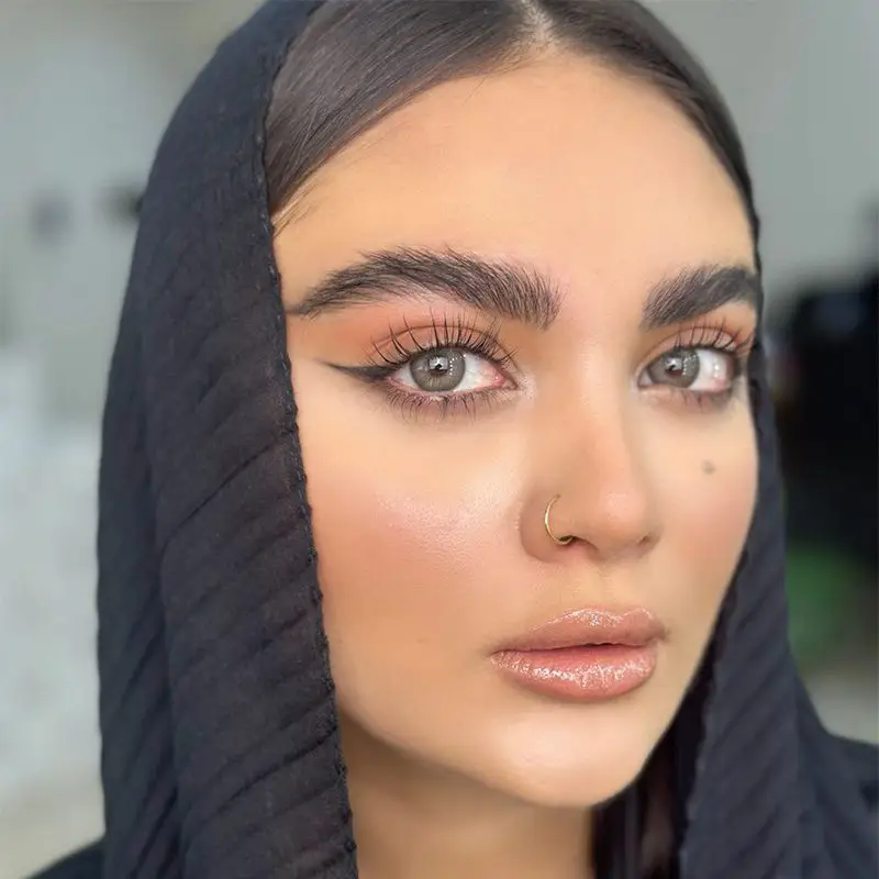 لنز یونیک مون طوسی عسلی دور محو - Image 2