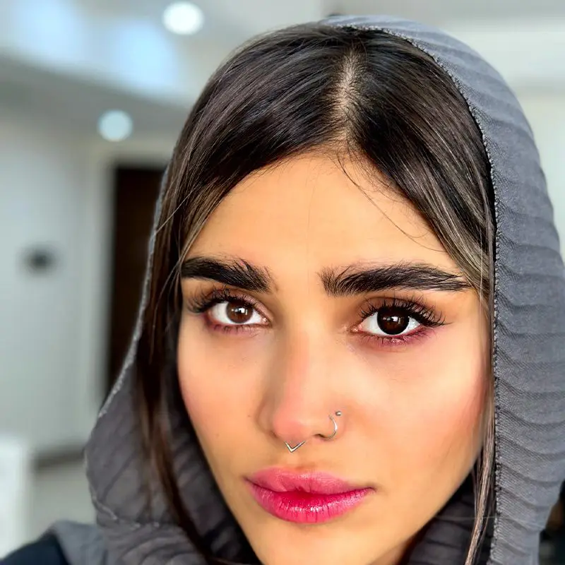 لنز یونیک نچرال بلک مشکی - Image 2