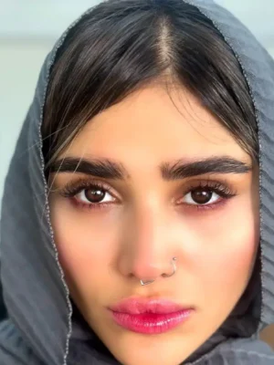 لنز یونیک نچرال بلک مشکی
