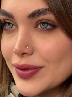 لنز یونیک نچرال گرین سبز عسلی
