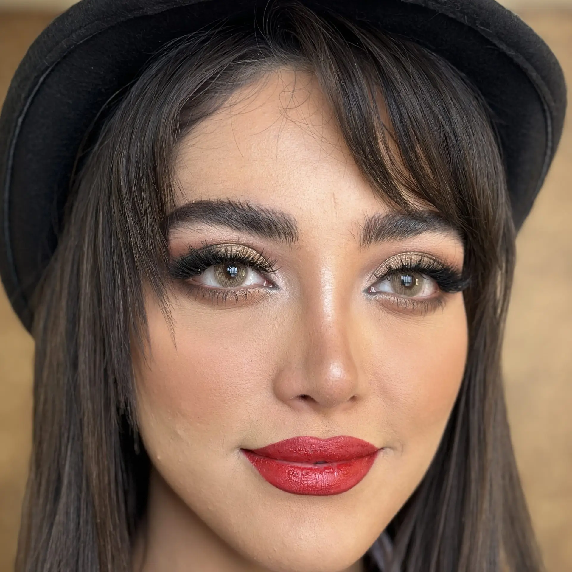 لنز یونیک پارودیا عسلی خاکی