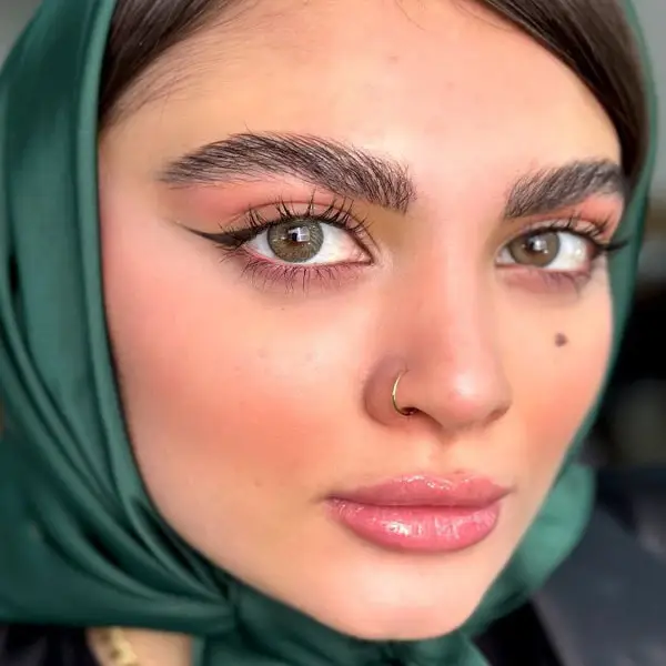 لنز یونیک ویستریا سبز لجنی دور دار - Image 6