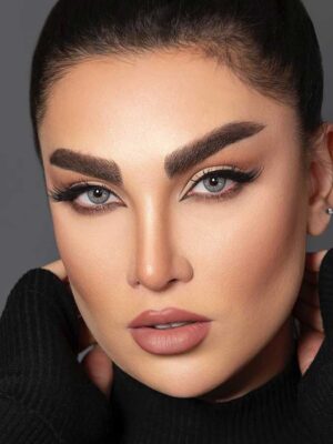 لنز رنگی آماندا آلموند گری طوسی با ته رنگ خفیف سبز