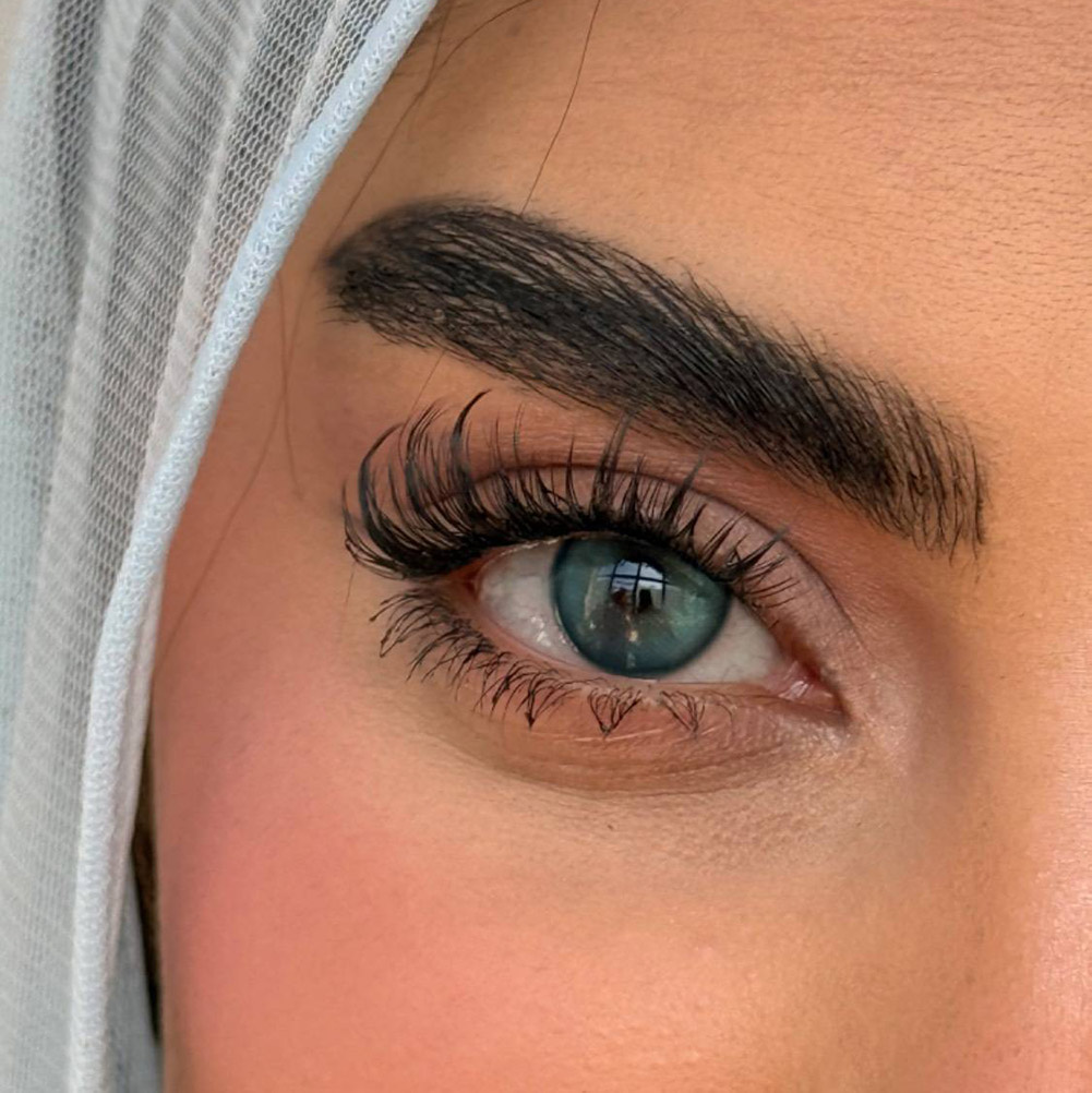 لنز رنگی پنج بعدی سبز آبی عسلی سایه روشن آرکتیک بلو آماندا