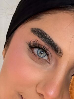 لنز چشم رنگی آبی مرکز عسلی خاص گلکسی بلو سلنا